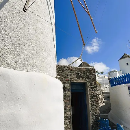 Lioyerma Windmill With Outdoor Hot Tub Appartement Oia (Santorini)