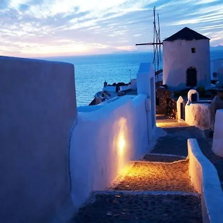 Lioyerma Windmill With Outdoor Hot Tub شقة *