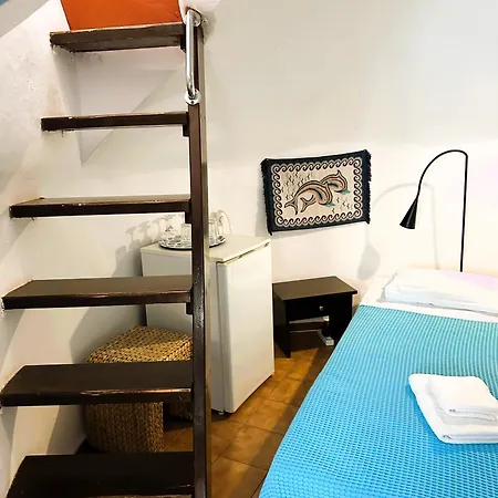 Lioyerma Windmill With Outdoor Hot Tub *