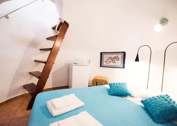 Lioyerma Windmill With Outdoor Hot Tub *