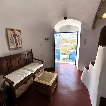 Lioyerma Windmill With Outdoor Hot Tub * Oia (Santorini)