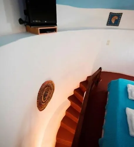 Lioyerma Windmill With Outdoor Hot Tub Oia