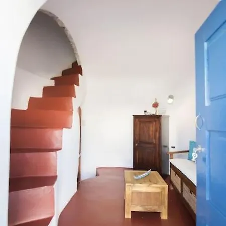 דירה Lioyerma Windmill With Outdoor Hot Tub