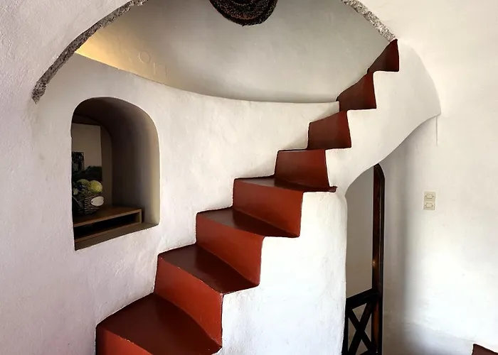 Lioyerma Windmill With Outdoor Hot Tub * Oia