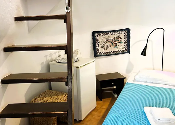 Lioyerma Windmill With Outdoor Hot Tub *