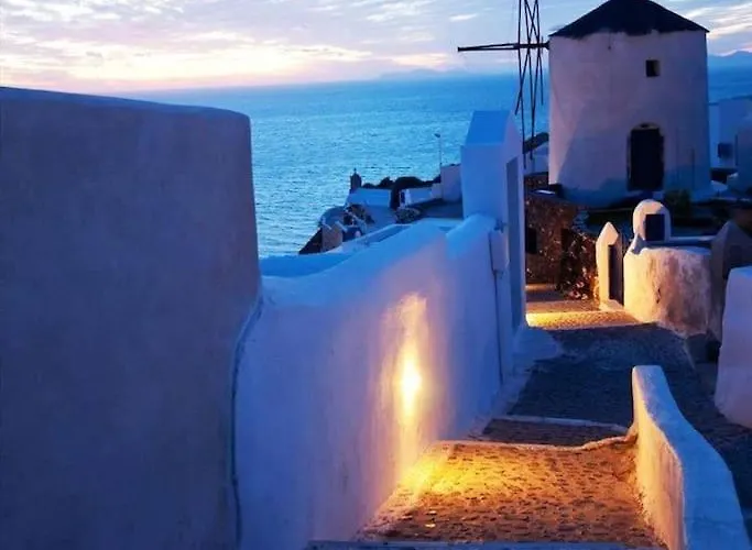 Lioyerma Windmill With Outdoor Hot Tub Apartament *